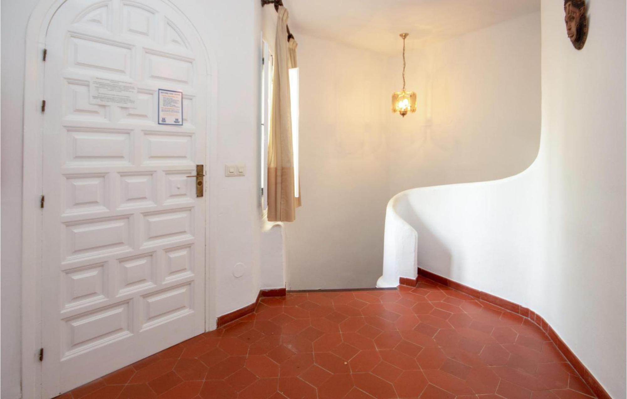 Semesterbostad Gorgeous In With House Sea View *